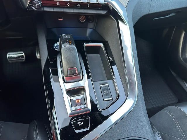 Peugeot 3008 EAT8 GT-Line PureTech