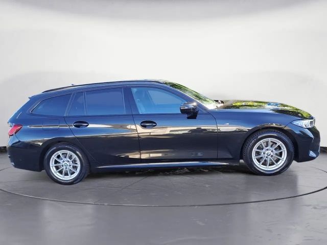 BMW 320 320i M-Sport Touring