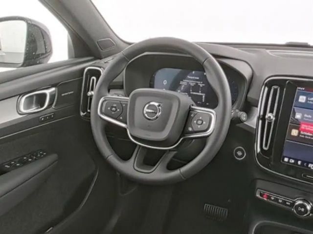 Volvo XC40 Plus