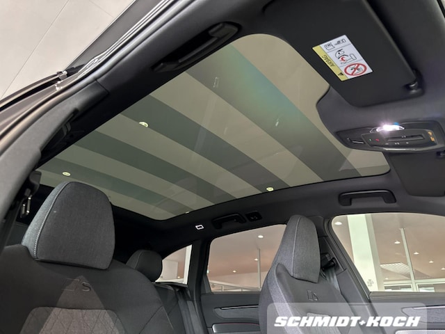 Audi A6 Avant Quattro S-Tronic