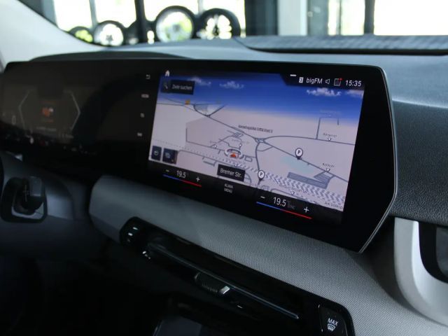 BMW 220 220i Active Tourer