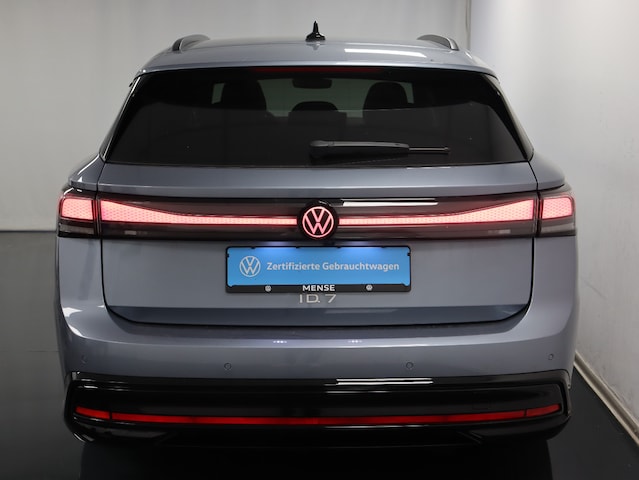Volkswagen ID.7 Tourer