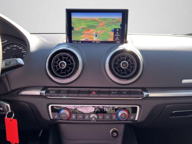 Audi A3 35 TFSI Sedan Sport