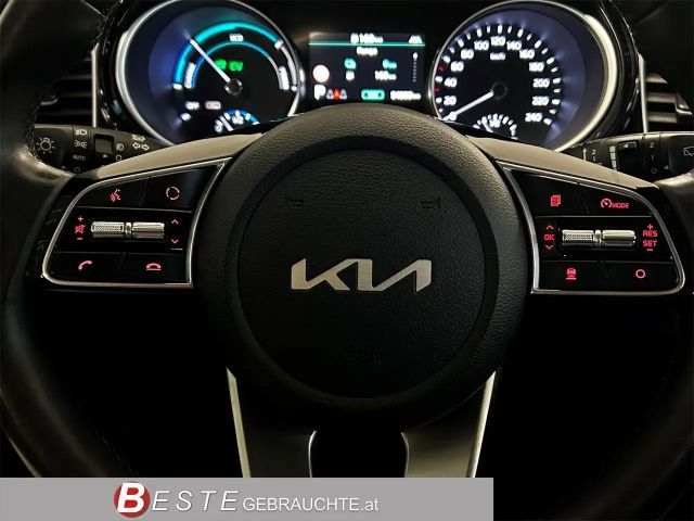 Kia XCeed Hybrid PHEV Vision
