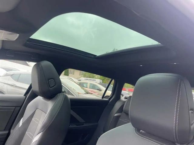 Opel Astra Sports Tourer Ultimate