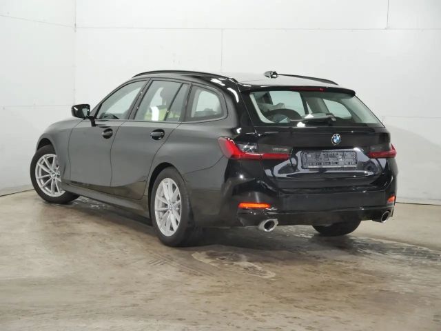 BMW 320 320d Touring