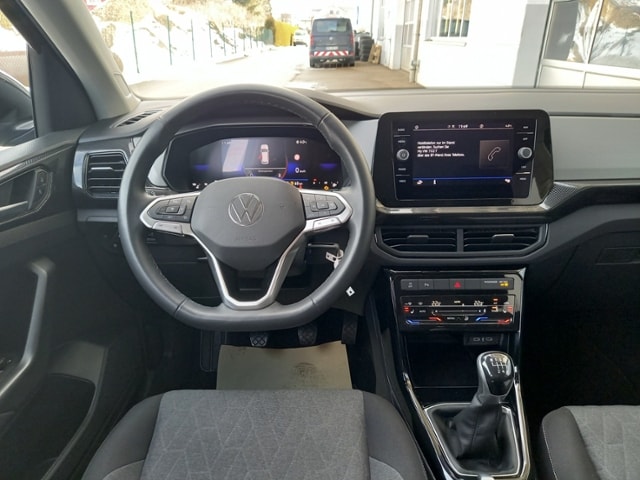 Volkswagen T-Cross ACC SHZ PDC APP-CONNECT CLIMATRONIC