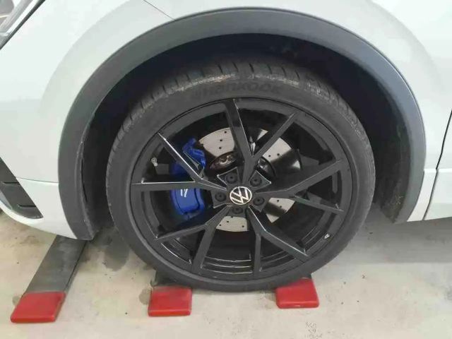 Volkswagen Tiguan 2.0 TSI DSG