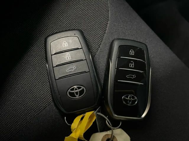 Toyota C-HR Hybride Team D