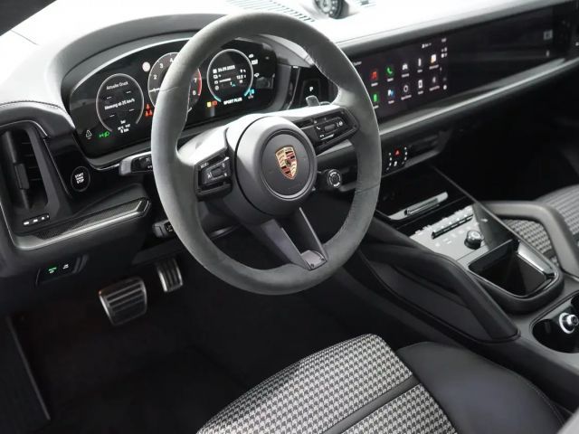 Porsche Cayenne Coupé E-Hybrid