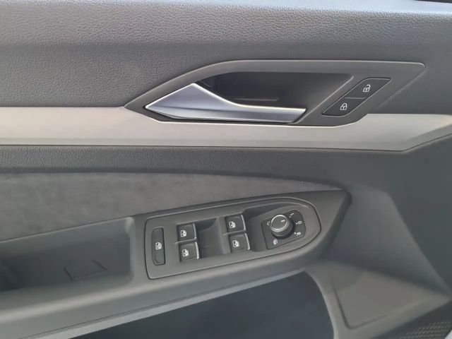 Volkswagen Golf DSG Life Variant