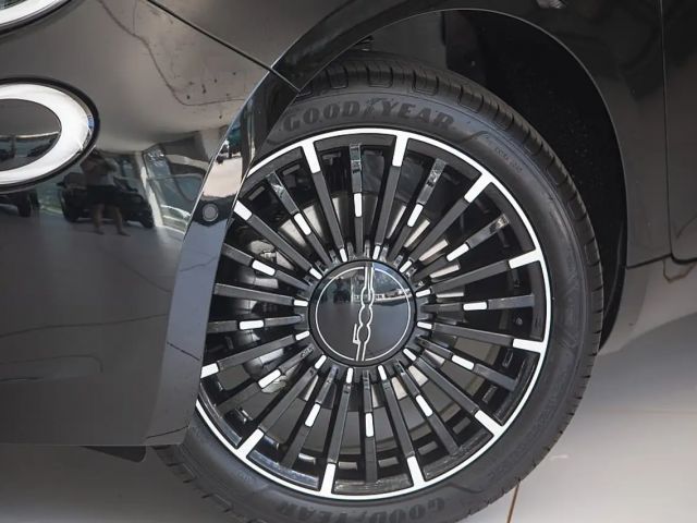 Fiat 500e 42 kWh