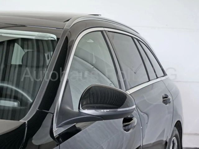 Mercedes-Benz C 200 AVANTGARDE Estate