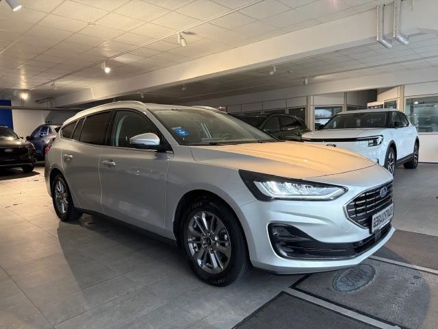 Ford Focus Titanium Wagon