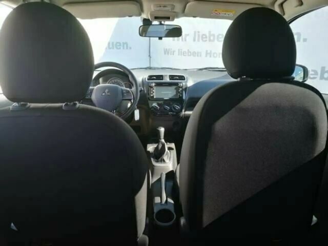 Mitsubishi Space Star Star