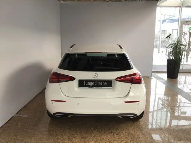 Mercedes-Benz A 200 Progressive