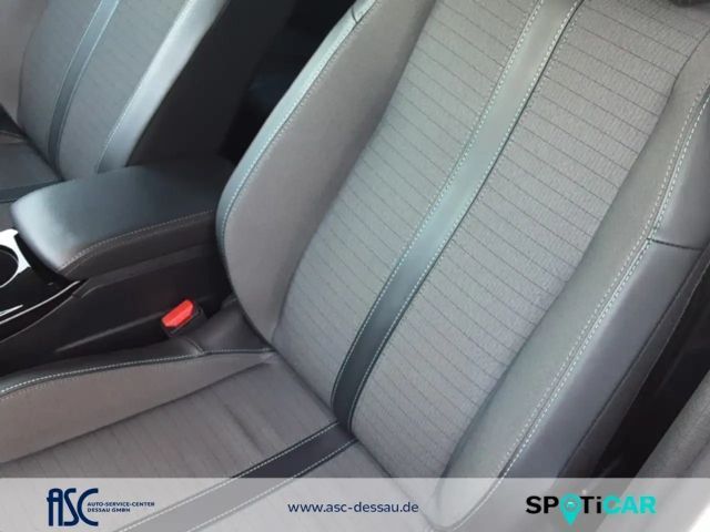 Peugeot 208 Allure Pack