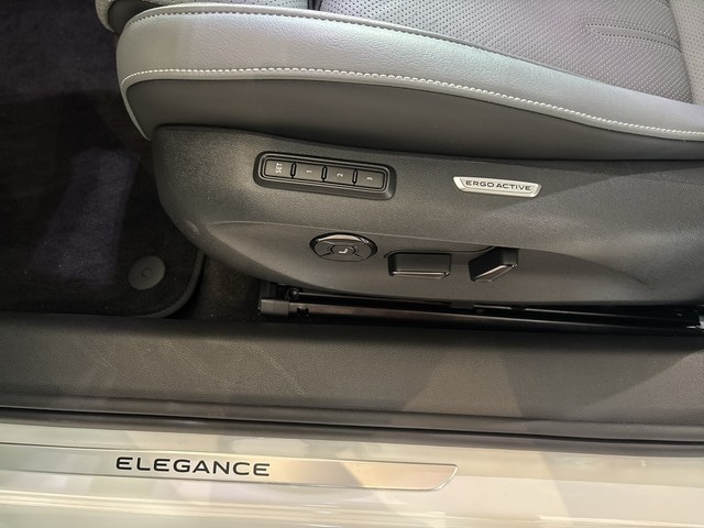 Volkswagen Passat 2.0 TDI DSG Elegance Elegance