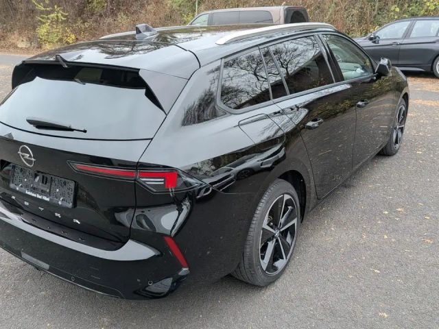 Opel Astra Elegance Sports Tourer