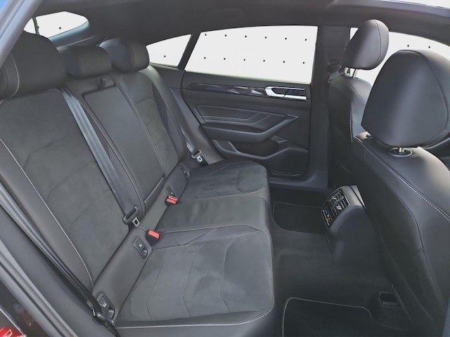 Volkswagen Arteon 2.0 TSI DSG R-Line