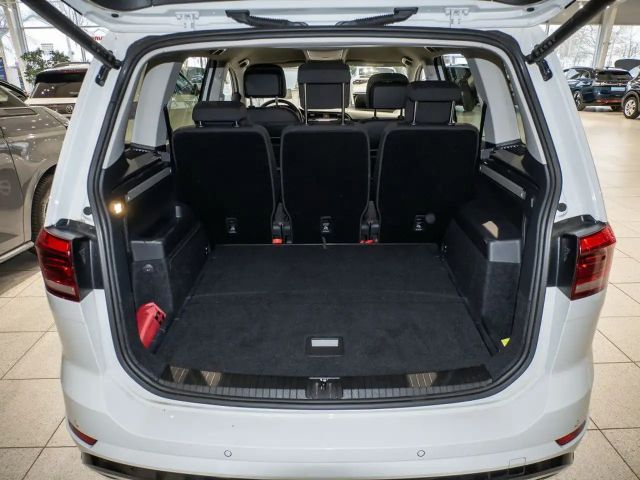 Volkswagen Touran 1.5 TSI DSG R-Line