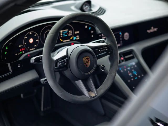 Porsche Taycan S Sport Turismo Turbo