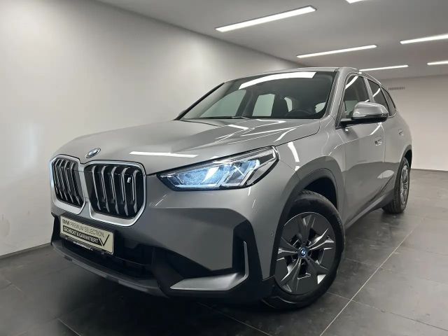 BMW iX1 xDrive30