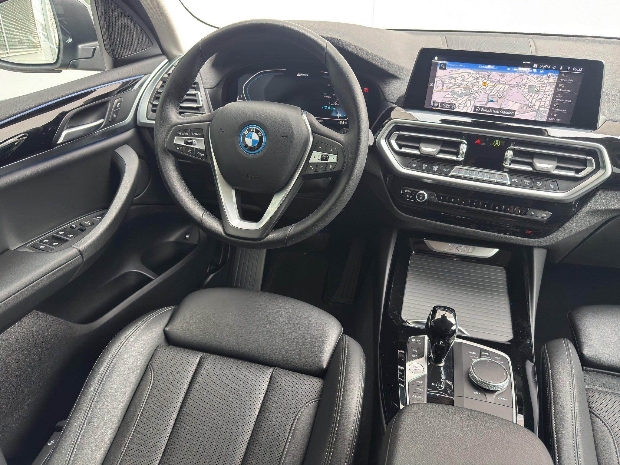 BMW X3 xDrive30e