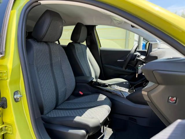 Peugeot E-208 Allure Pack Hybrid