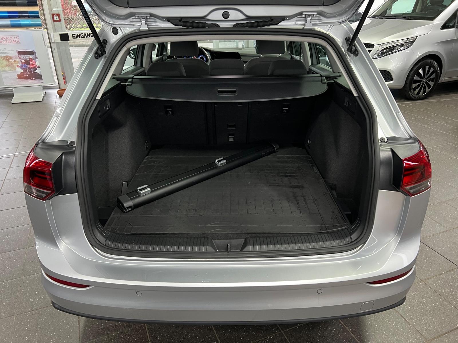 Volkswagen Golf 2.0 TDI Golf VIII Life