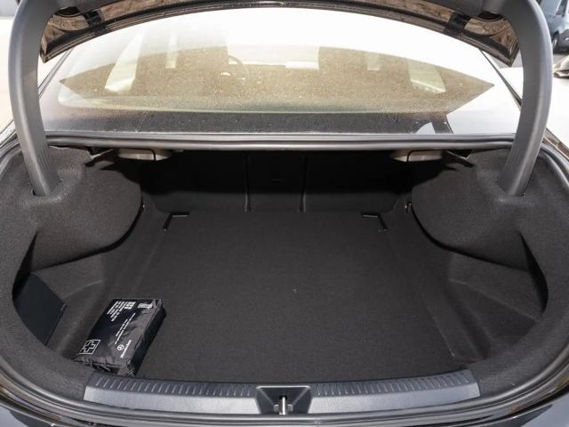 Mercedes-Benz A 180 Limousine S-Sitz ParkAss. LED SpurH LM