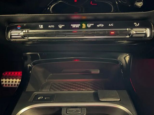 Mercedes-Benz A 200 AMG Line