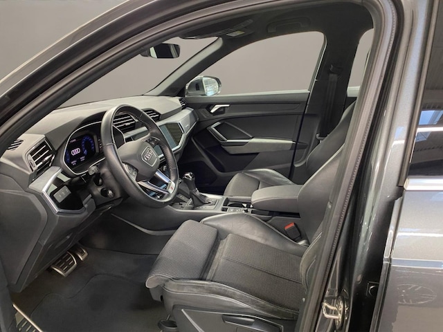 Audi Q3 40 TFSI Quattro S-Line S-Tronic