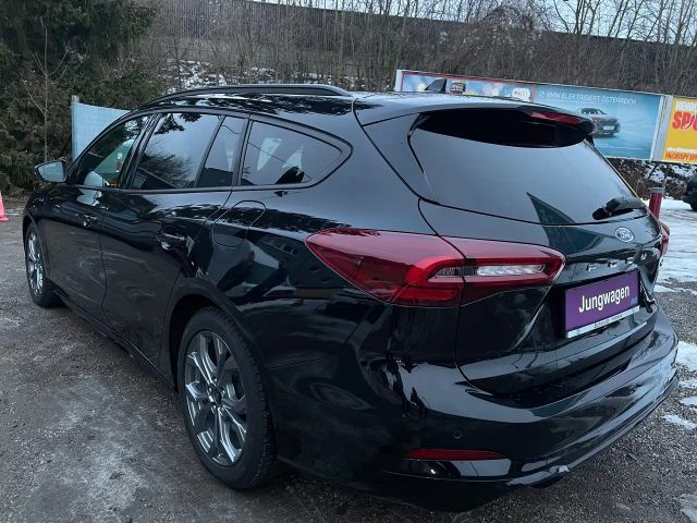 Ford Focus ST Line