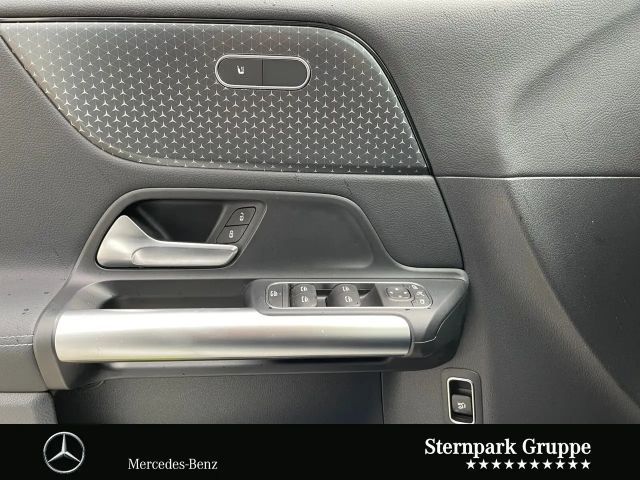 Mercedes-Benz B 180 Progressive