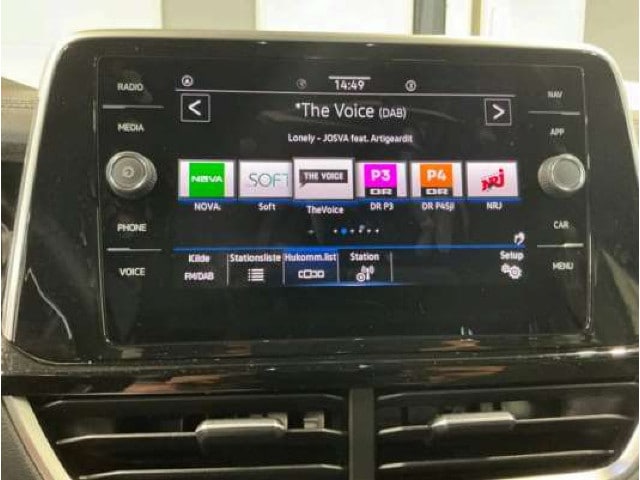 Volkswagen T-Roc 1.5 TSI DSG R-Line