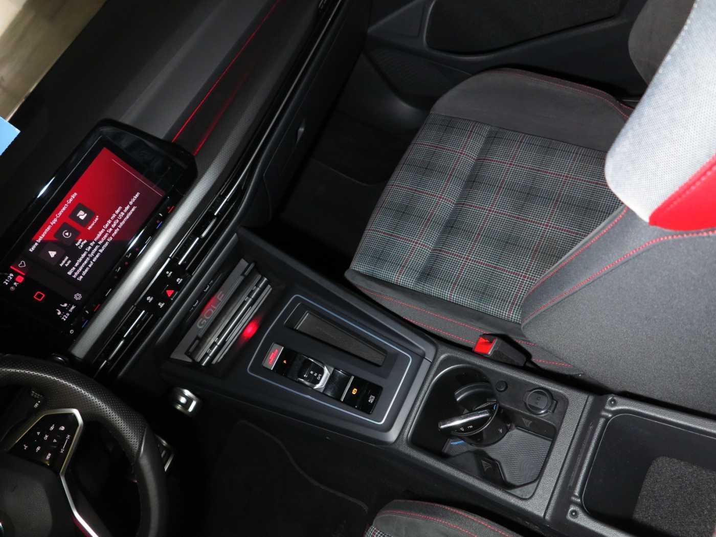 Volkswagen Golf 2.0 TSI GTI Golf VIII