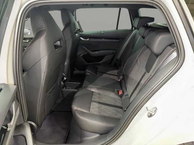 Skoda Octavia 2.0 TSI Combi Lounge RS