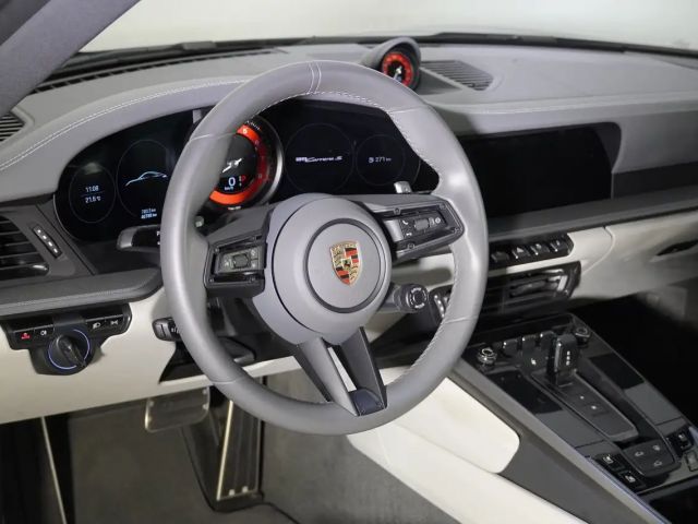 Porsche 911 992 Carrera Coupé