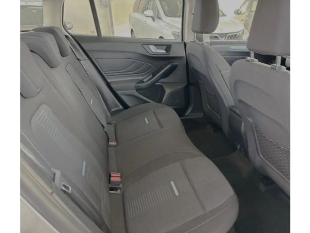 Ford Focus Active EcoBoost Wagon