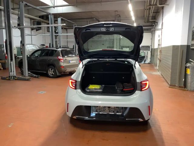 Toyota Corolla 2.0Teamplayer wenig KM*junger Gebrauchter