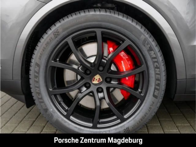 Porsche Cayenne E-Hybrid S