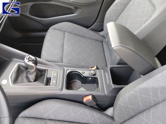 Volkswagen Golf Life Variant