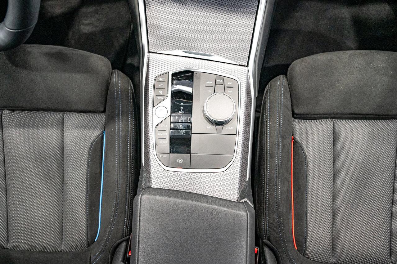 BMW 320 320i Touring