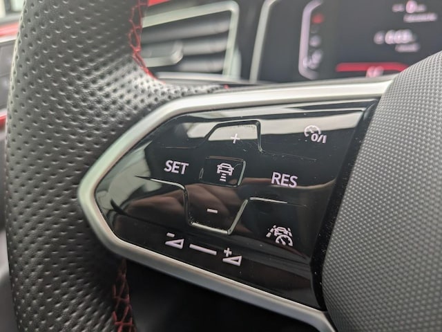 Volkswagen Polo 2.0 TSI GTI