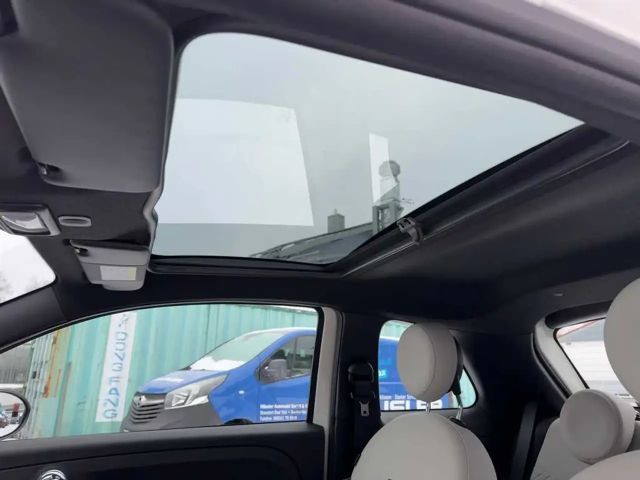 Fiat 500 Dolce Vita*70Ps*Navi*Panorama*Parkpilot*Carplay*uv