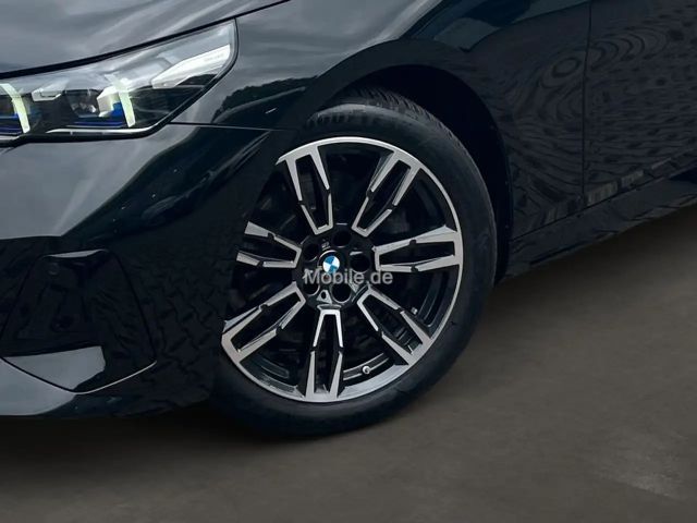 BMW 520 520d M-Sport Touring