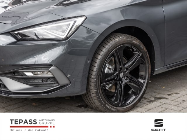 Seat Leon 1.5 eTSI Black DSG FR-lijn