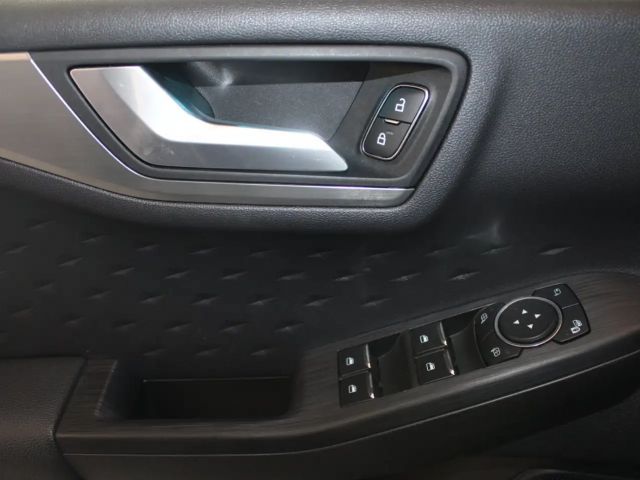 Ford Kuga Plug in Hybrid Titanium