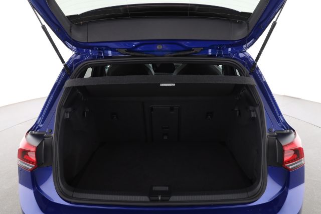 Volkswagen Golf 2.0 TSI 4Motion DSG Golf VIII